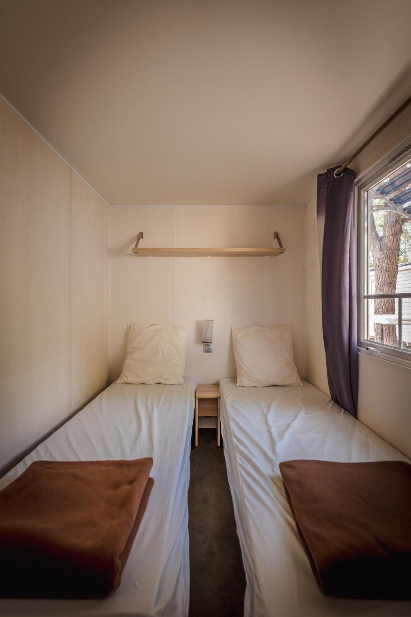 Camping Le Roucan West 비아스 외부 사진